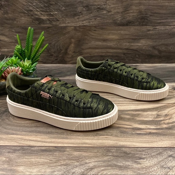 NIB Puma Basket Platform VR Sneaker Green 8 - Picture 2 of 13